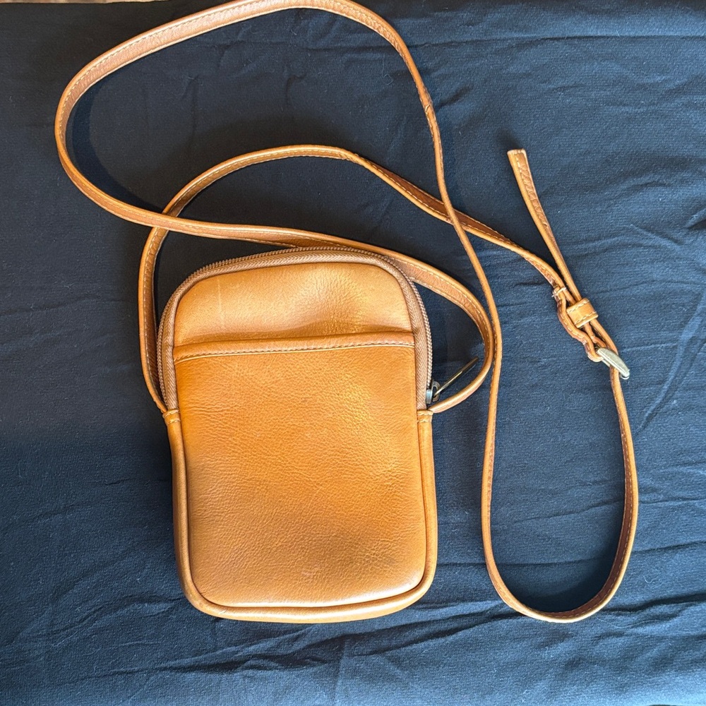 Classic Tan Leather Crossbody Bag